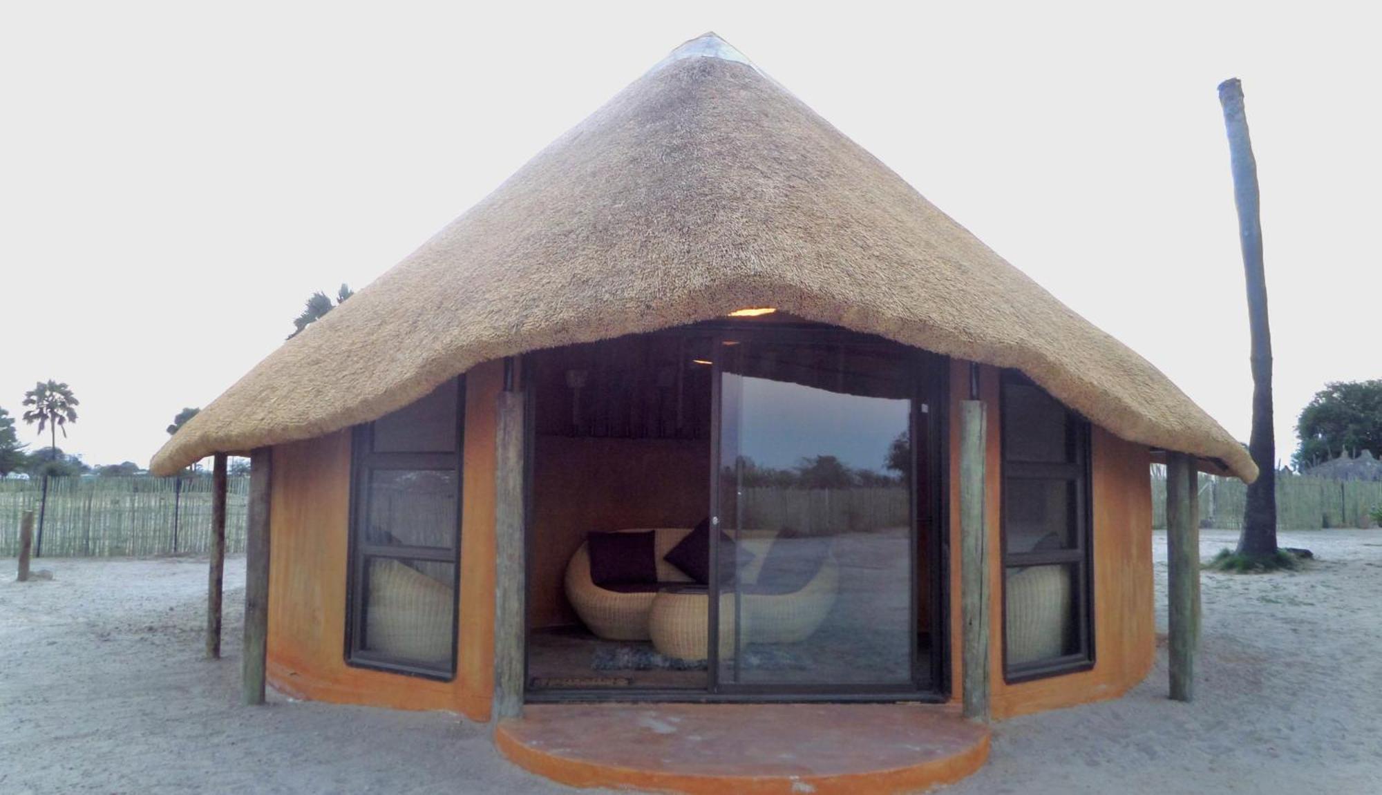 Ongula Village Homestead Lodge Omupumba Kamer foto