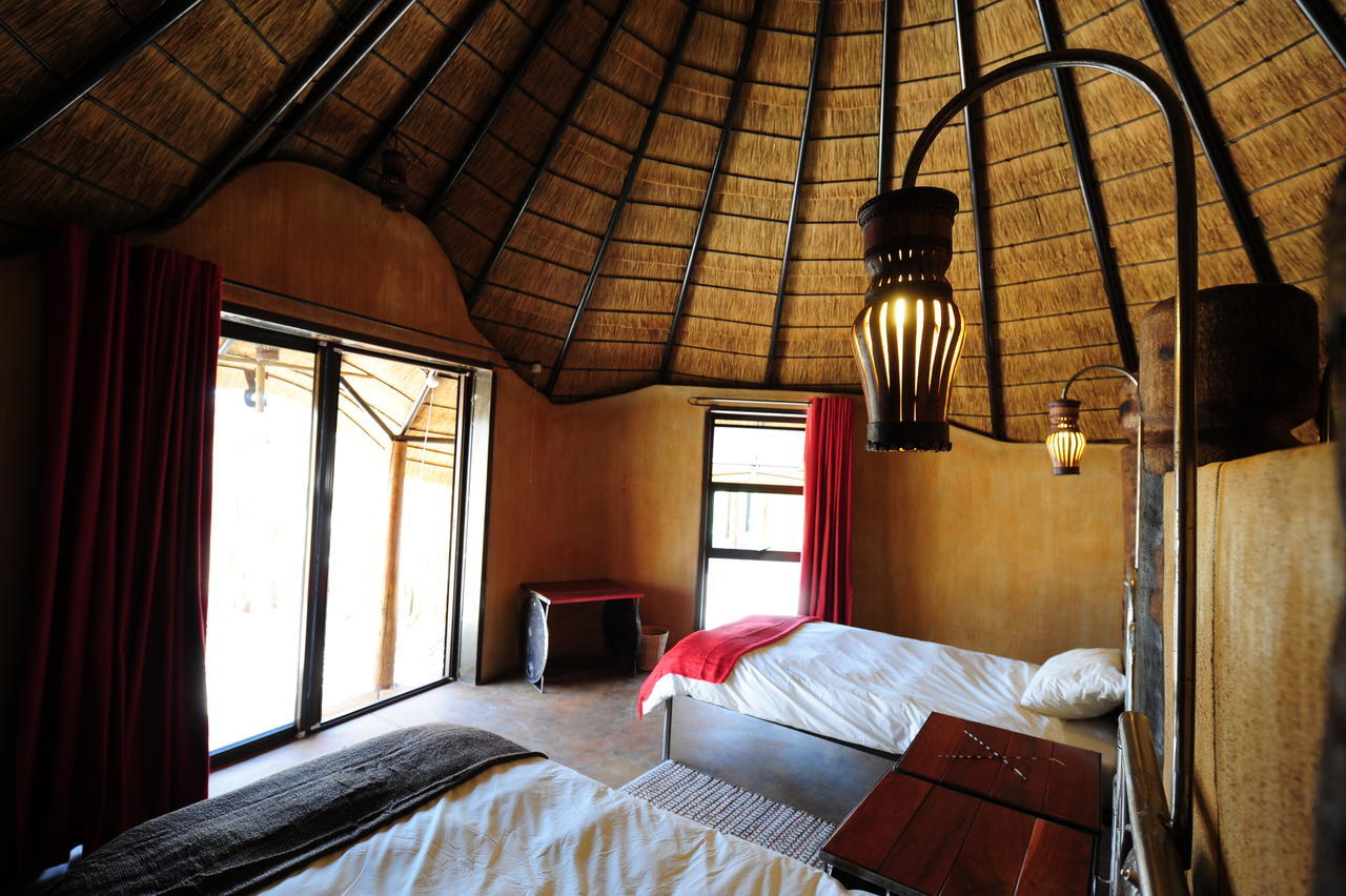 Ongula Village Homestead Lodge Omupumba Kamer foto